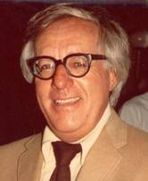 Imagen:Ray Bradbury (1975) -cropped-.jpg