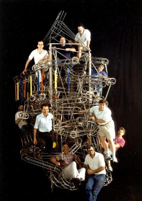Gravitram-Rehovot-with-crew.jpg