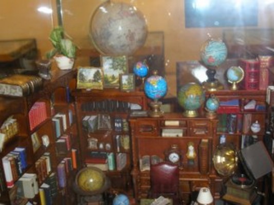 Biblioteca Liliput3.jpg