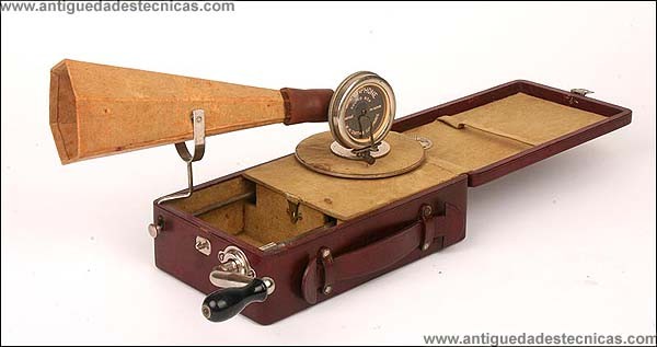 gramofonos y fonografos (40).jpg