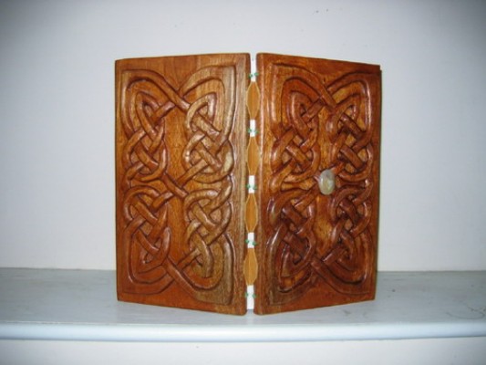 wood_book_027.jpg