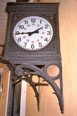 reloj.jpg