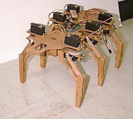 robot zoomorfico.jpg